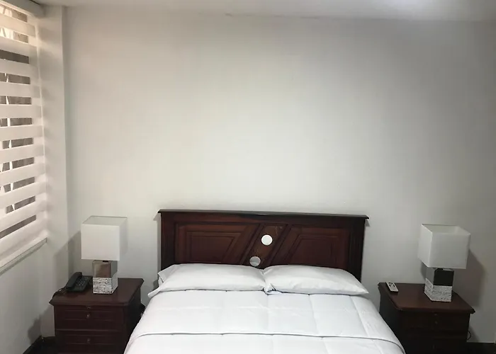 Altura Rooms & Suites